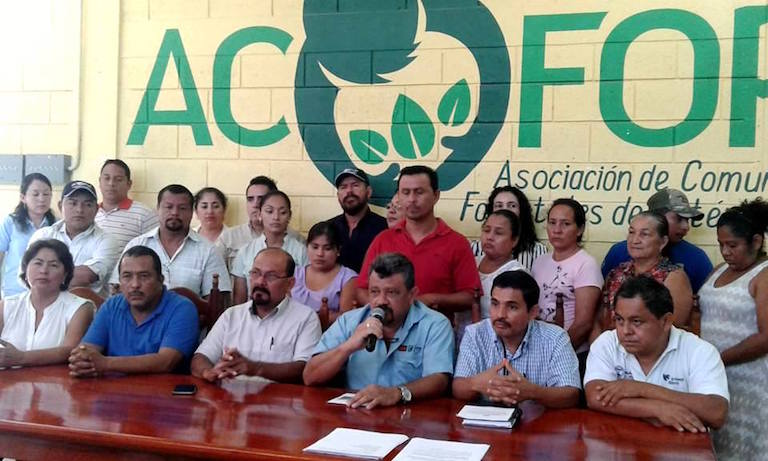 Salvador López, regional director of Guatemala’s National Council for Protected Areas, speaks at a March 17 press conference to condemn the murder of Walter Manfredo Méndez Barrios. Photo courtesy of ACOFOP.